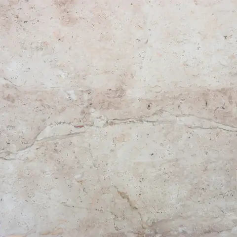 Açık pembe (Pembe ve kırmızı)
