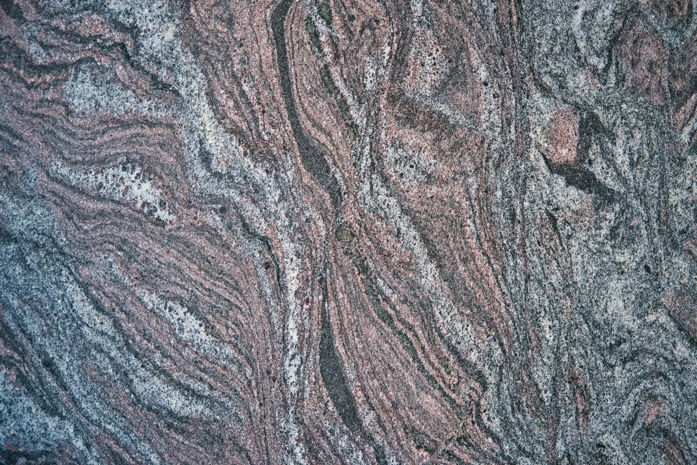 Mor dalgalı granit (granit) taş yüzeyi